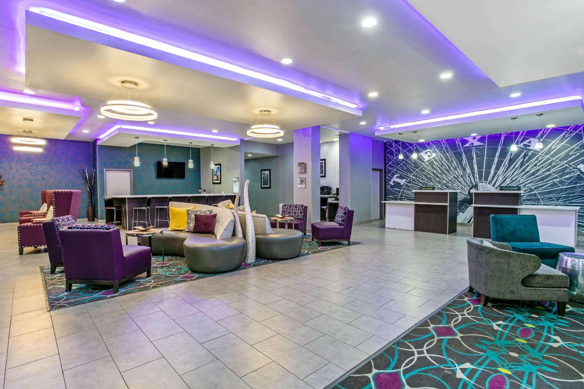Отель La Quinta By Wyndham Lubbock South Экстерьер фото